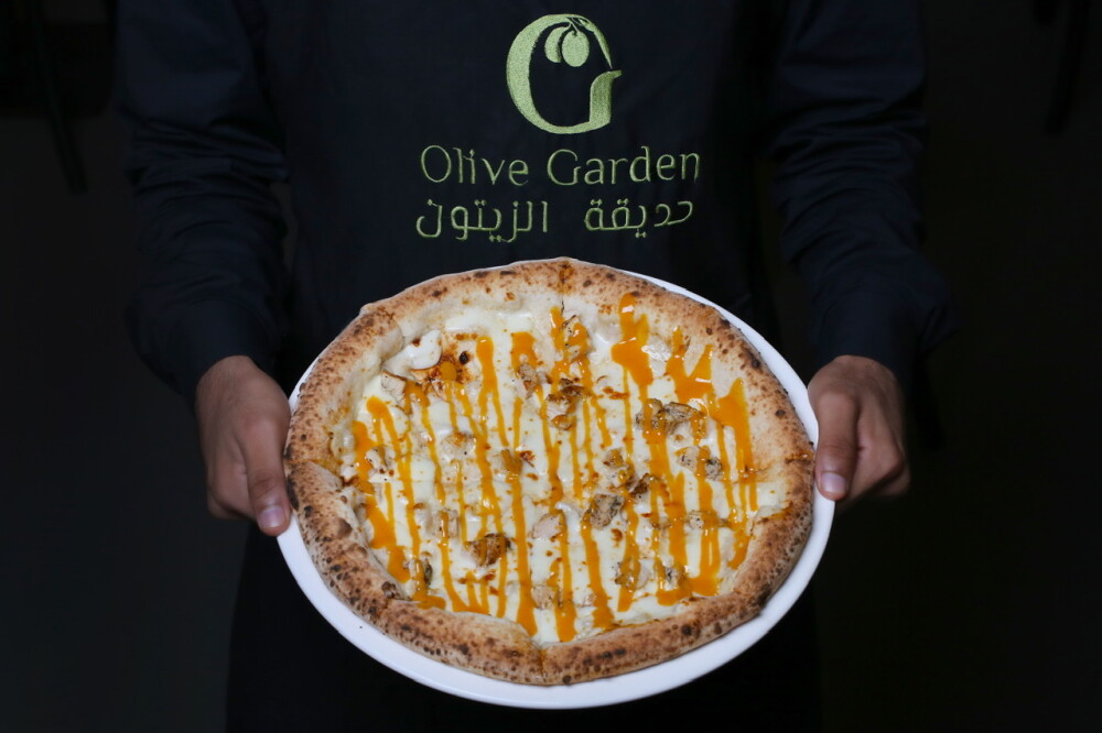 بيتزا دجاج الداينمايت Dynamite chicken pizza