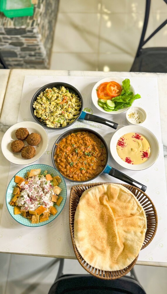 فطور عربي breakfast